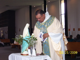 Father Saxon at the Acies, 2006